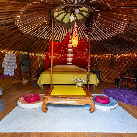 Pensión Reijgershof - Yurt Experience With Garden View *