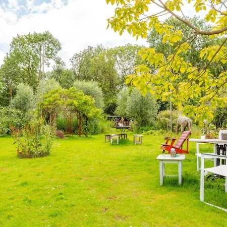 Guest house Reijgershof - Yurt Experience With Garden View