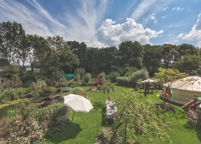Reijgershof - Yurt Experience With Garden View Guest house *